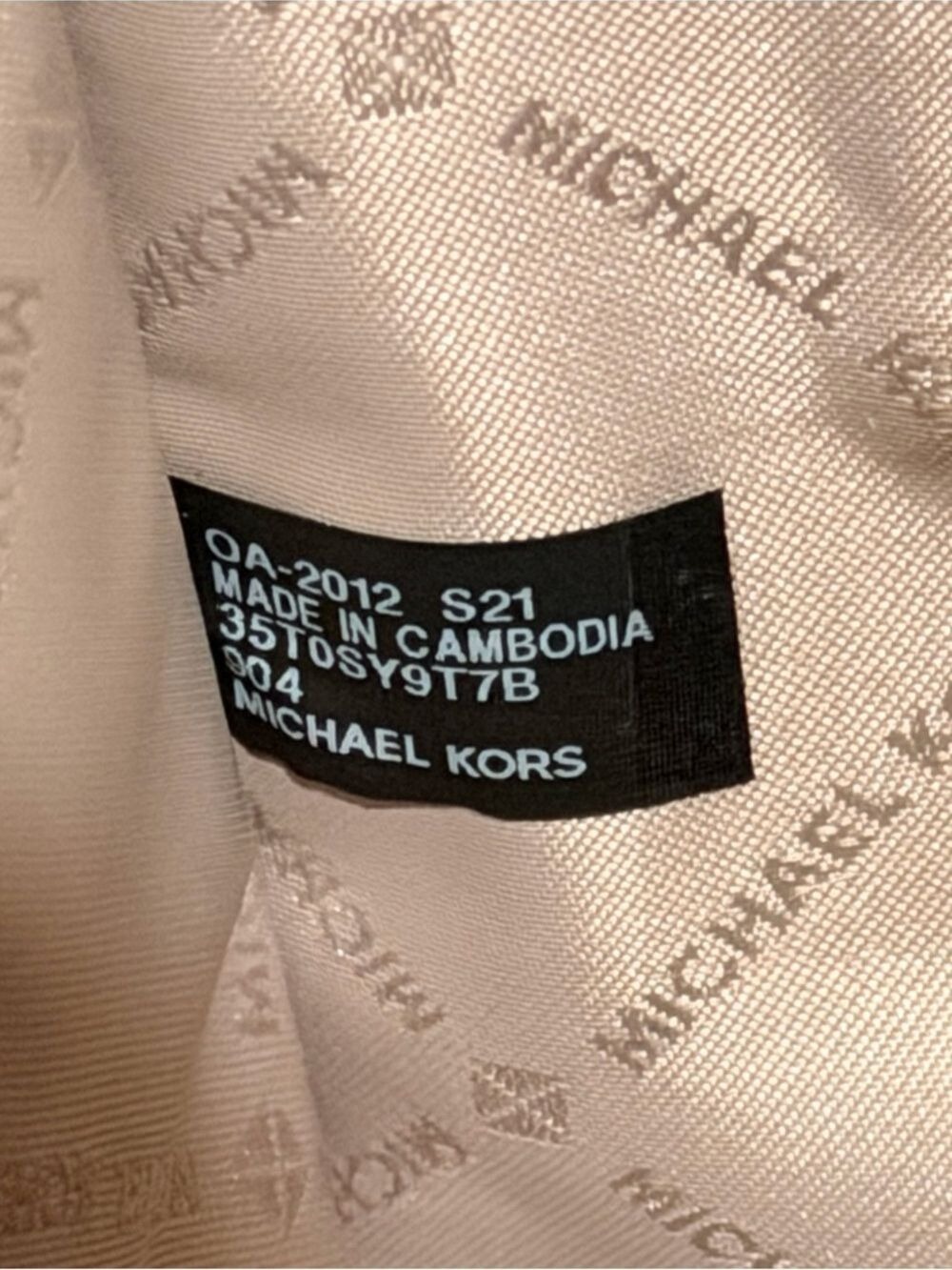 Michael Kors Large North South Tote - Picture 8 of 9
